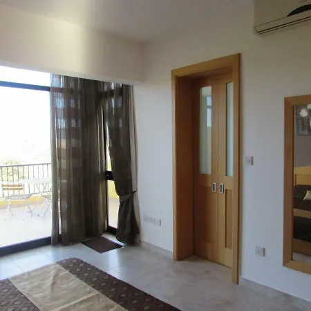 Panoramic Penthouse Enjoying Sea And Country Views Appartement Marsaskala